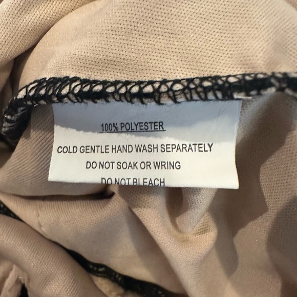 Selfie Leslie Black Lace Sexy Strapless with Halter Neck Shorts Romper sz L NWT - Picture 7 of 9